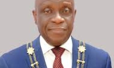 Nigerian Publishers Reject FG Textbook Ranking Policy Warn of Higher Book Costs and Scarcity