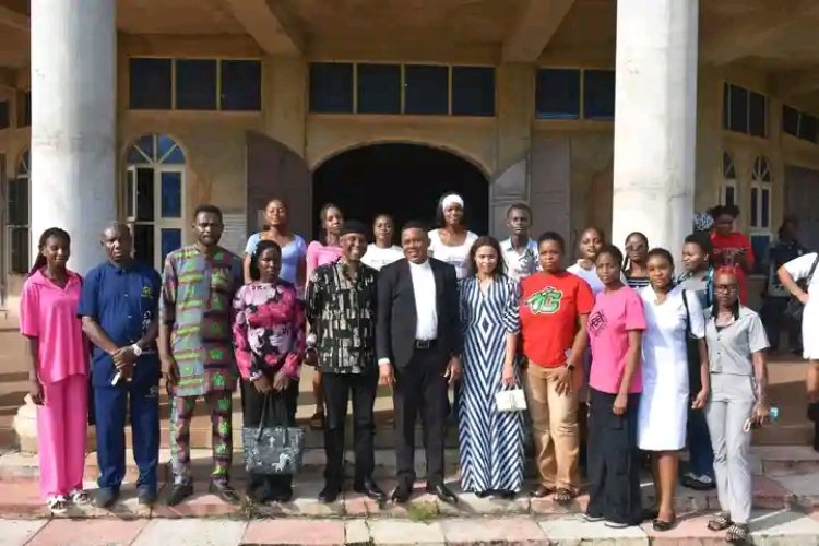 Peter University Hosts Renowned Literary Scholars for Academic Engagement