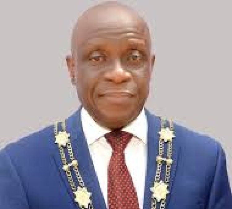 Nigerian Publishers Reject FG Textbook Ranking Policy Warn of Higher Book Costs and Scarcity