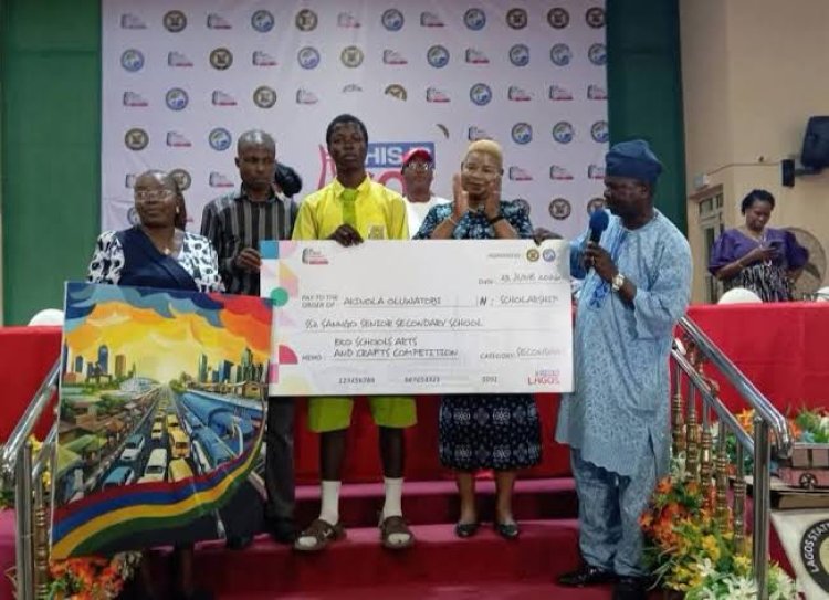 Lagos Government Awards Tuition Scholarships to Winners of Schools Arts and Craft Competition