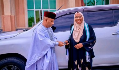 Prof. Gwarzo Honours Commitment as MAAUN Hands Over Official Vehicle to Kano University