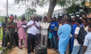 CUSTECH VC Reaffirms Readiness for Second Semester Examinations, Meets Student Leaders