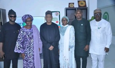 Federal Polytechnic, Oko Management Rewards Outstanding Staff for Excellence in Service