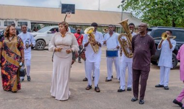 Federal Polytechnic Oko Celebrates Rector, Dr. Chioma Awuzie, In Surprise Birthday Tribute