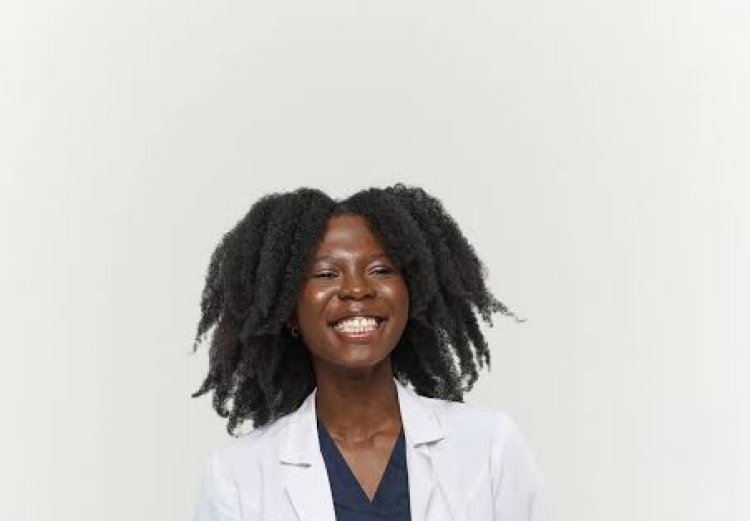Nigerian Doctor Dorcas Akanbi Graduates Among Best Students in Russian Medical School with 4.90 CGPA