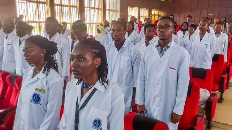 FUL Inducts Pioneer Clinical Medical Students at Historic White Coat Ceremony