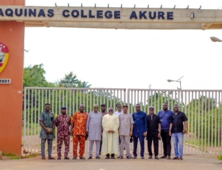 Aquinas College Akure Alumni Honour 35 Members for Outstanding Contributions