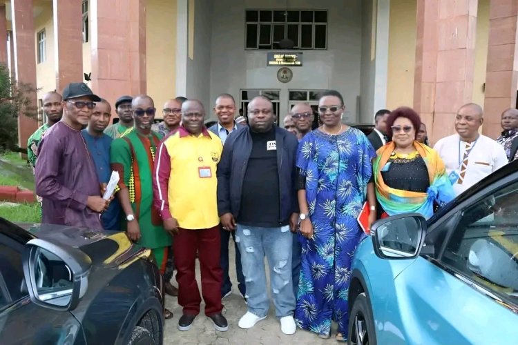 UNIUYO Vice Chancellor Hands Over 10 New Official Vehicles to Top Management Staff