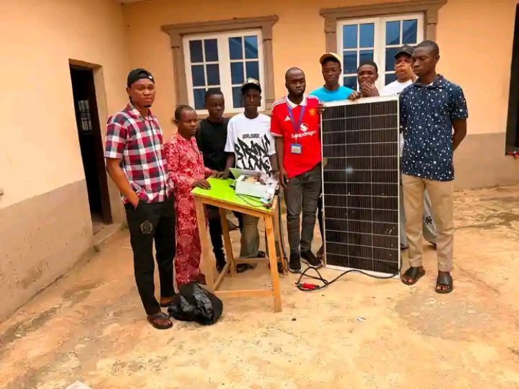 Lens Polytechnic Students Shift To Solution-Based Research, Construct Mobile Solar Generator