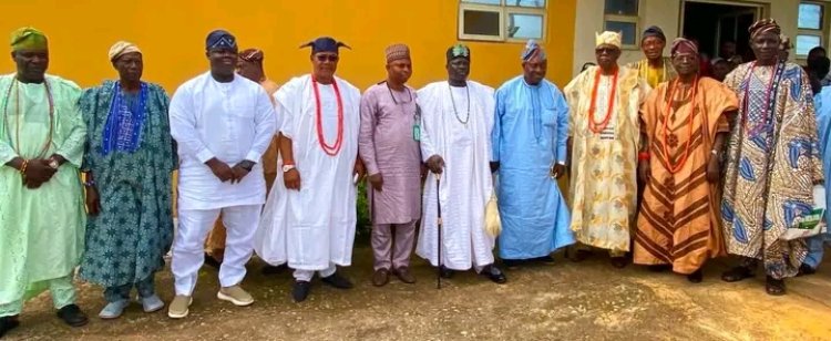HRM Oba Mufutau Gbadamosi Esuwoye II Leads Olofa-in-Council on Courtesy Visit to University of Offa Ahead of Chancellor's Investiture, Maiden Convocation
