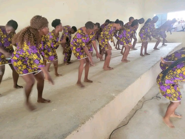 Lens University Students Dazzle At Faculty Of Communication And Media Studies Talent Hunt As Kabiesi Elemona Donates N500,000