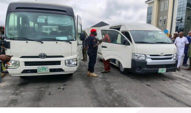 SDU Lauds Governor Oborevwori For Two Brand-New Buses