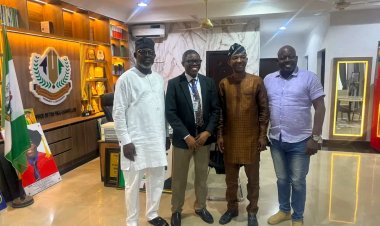 TASFUED VC Hosts Usa-Based Alumnus, Calls For Stronger Alumni-University Cooperation