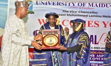 Governor Zulum Honours Umth Chief Medical Director At Unimaid’s 84th Inaugural Lecture