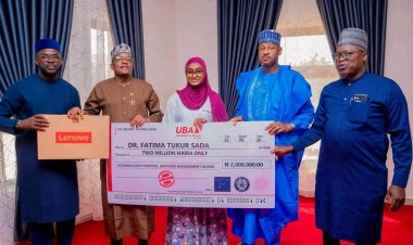 Governor Radda Rewards BUK Medical Graduates with Cash, Laptops and PG Sponsorship