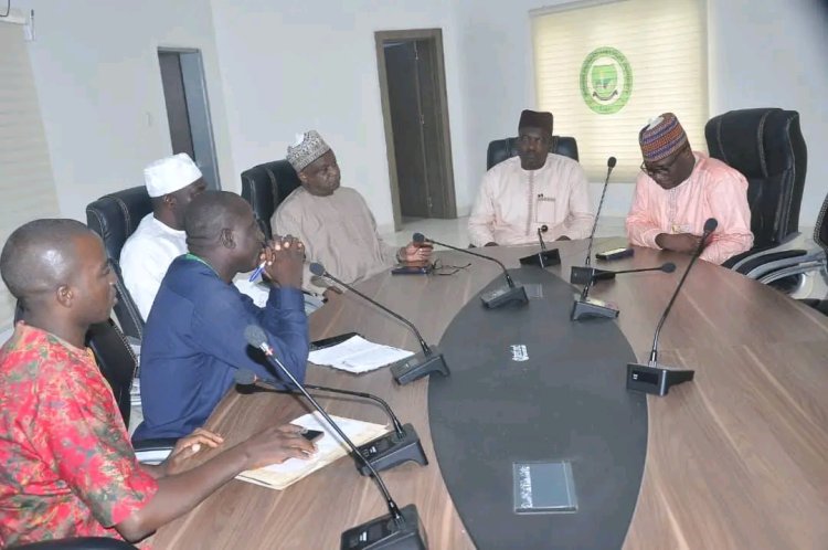 NSUK Management Pays Condolence Visit To Vice-Chancellor