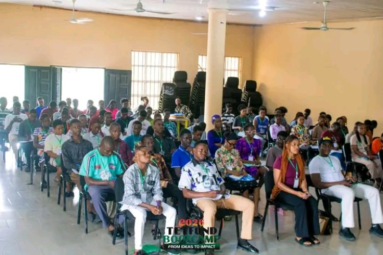 FUTIA VC Tasks Students on Entrepreneurship and Innovation for National Development