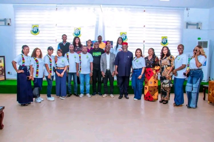 ₦1 Million Academic Gift and Scholarships as COOU English Department’s 2006 Set Returns After 20 Years