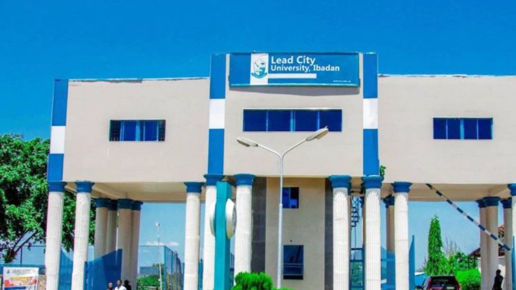 Lead City University Trains Staff on How to Handle Difficult Students and Improve Service