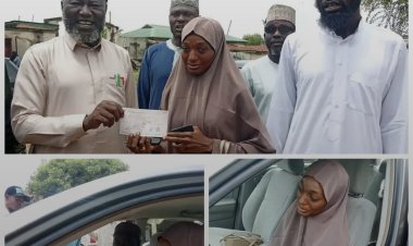 Governor Bago Fulfils Promise to Hafiza Maimuna Badegi, Presents Toyota Car, N5 Million and Hajj Slot