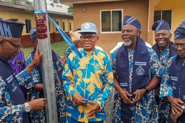 Isonyin Grammar School Alumni Celebrate 50th Anniversary, Give Back to Alma Mater