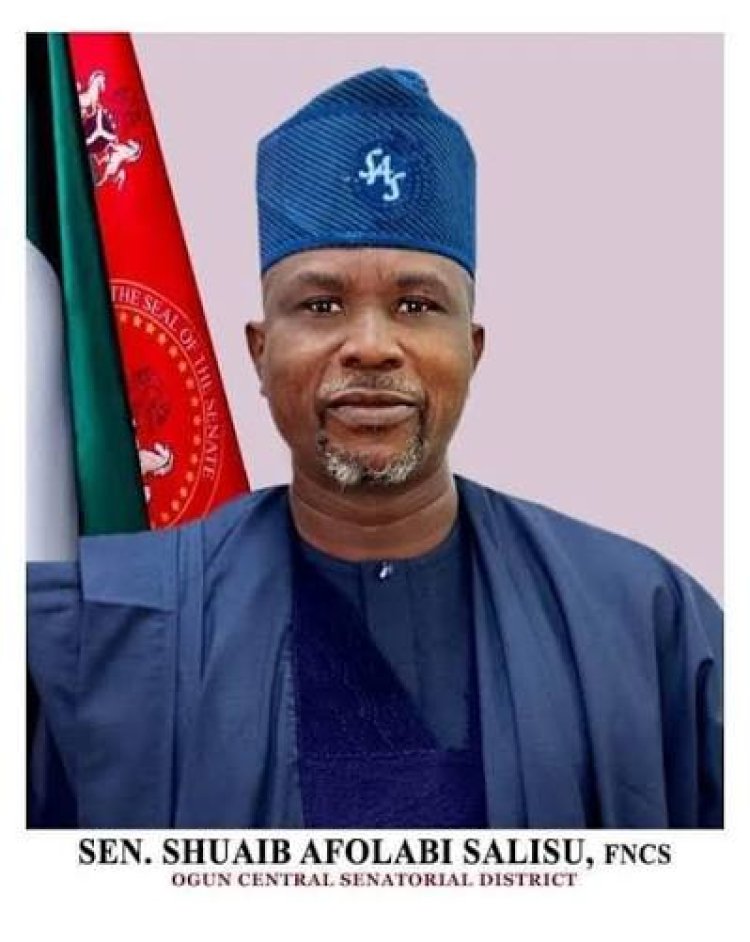 Ogun Students Excel in SSCE, Receive Cash Gifts and Laptops from Senator Salisu