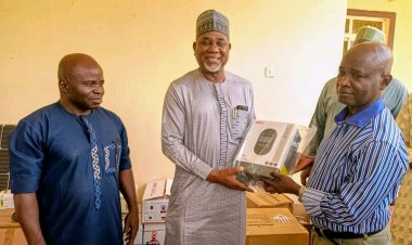 Geidam Hails ASUU Cooperative's Solar Initiative, Pledges Support for Staff Welfare
