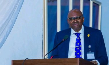 UI VC Urges Secondary School Students to Embrace Digital Safety in Age of AI