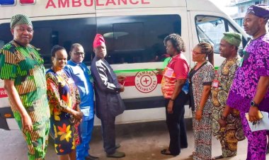 UCH Ibadan Receives FG Ambulance