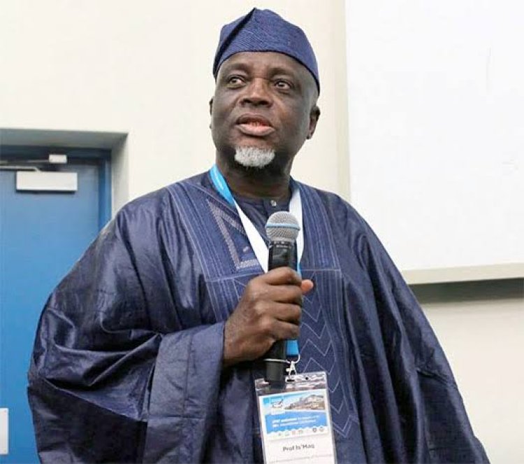 FG Urged to Retain Oloyede’s Services After 10 Years as JAMB Registrar