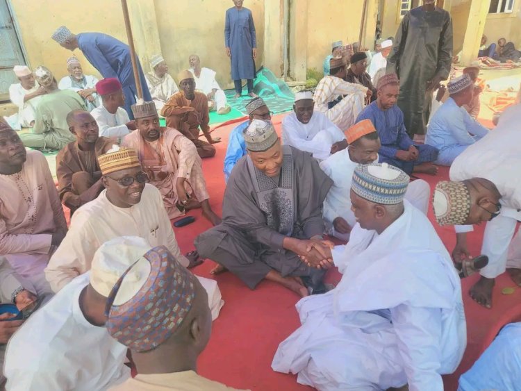 Prof. Sagir Abbas Pays Condolence Visit to Prof. Musa Tukur Yakasai