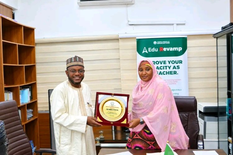 Education Minister Reaffirms Support for JSUMAHS Development